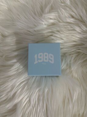 1989 Seagull Necklace